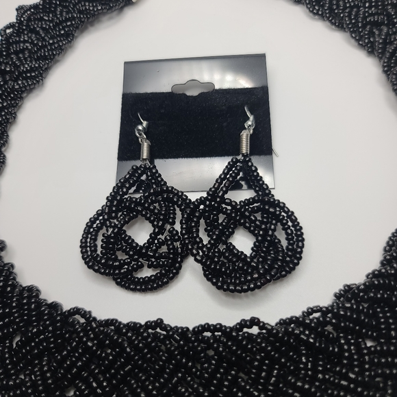 Hand Crafted French Braided Beaded Necklace&Earrings set by Cactus Flower - Picture 7 of 8